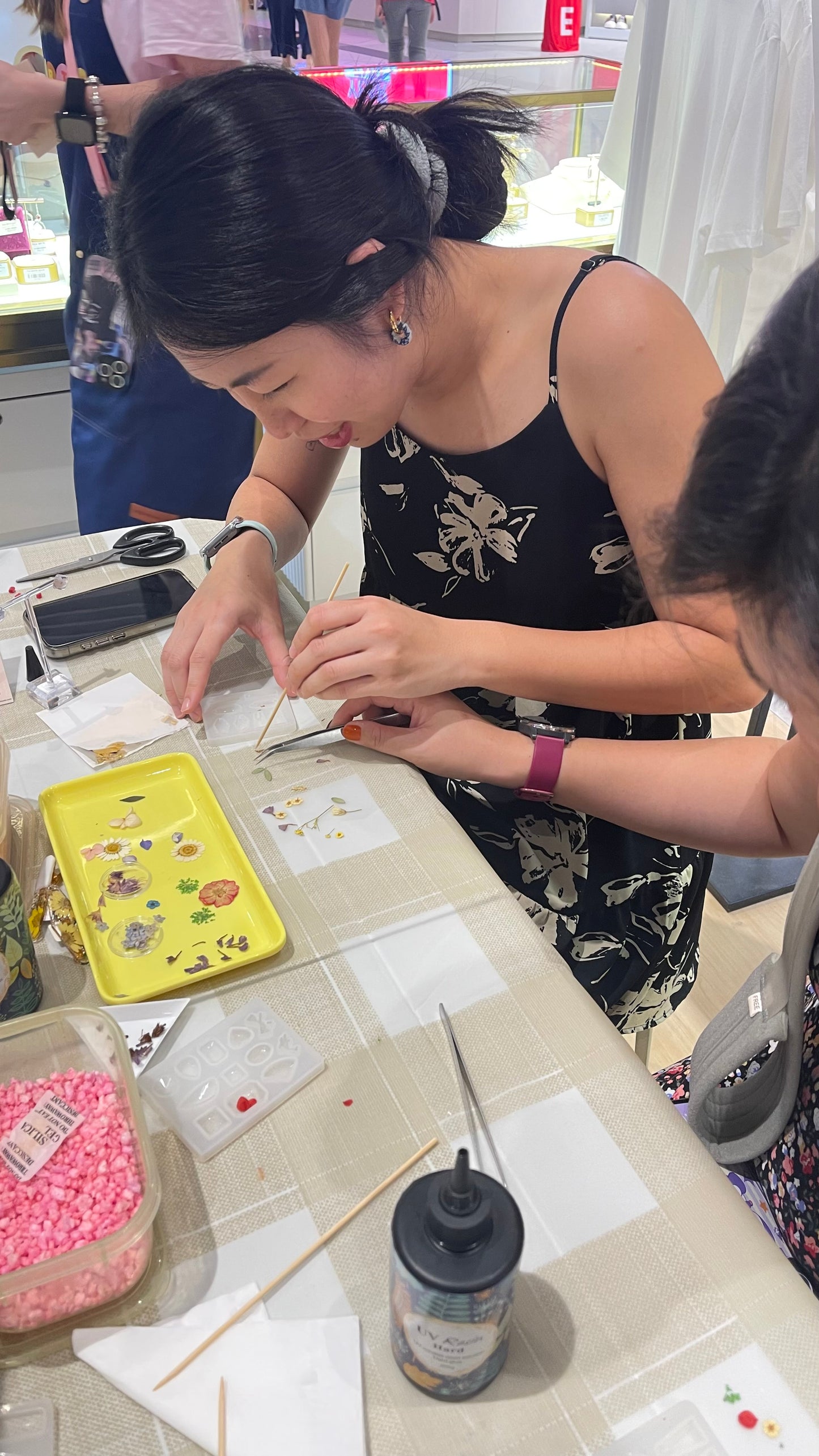 Resin Jewellery Making Workshop