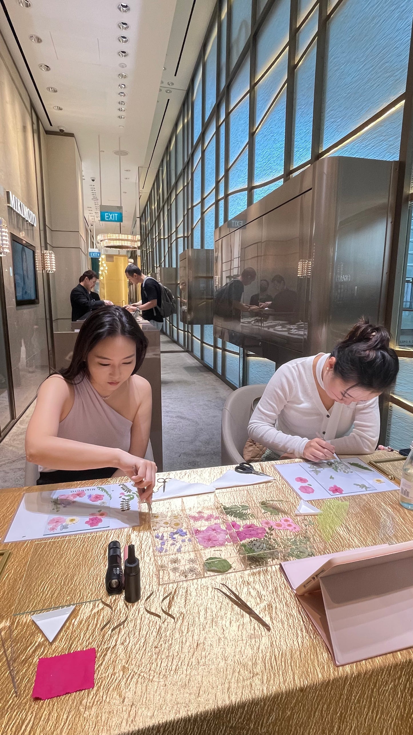 Pressed Flower Picture Frame Workshop
